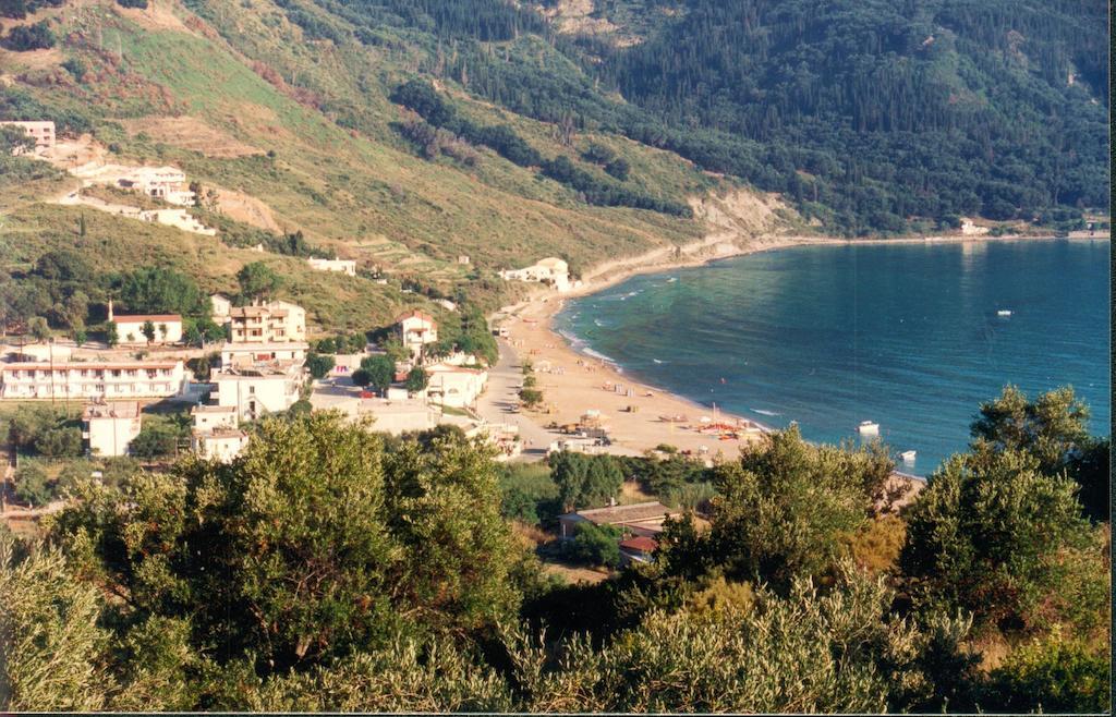 Kogeros Daire Agios Georgios Pagon Dış mekan fotoğraf